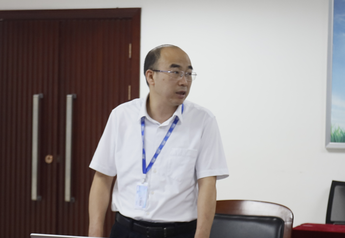 继往开来 · 再创辉煌 | 华体平台_华体（中国）一站式服务平台乳业集团召开9月营销、养殖及饲料月度经营工作会议
