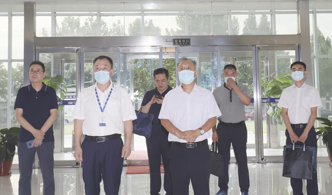 河南省“万人助万企”活动第一工作组 莅临华体平台_华体（中国）一站式服务平台乳业集团调研