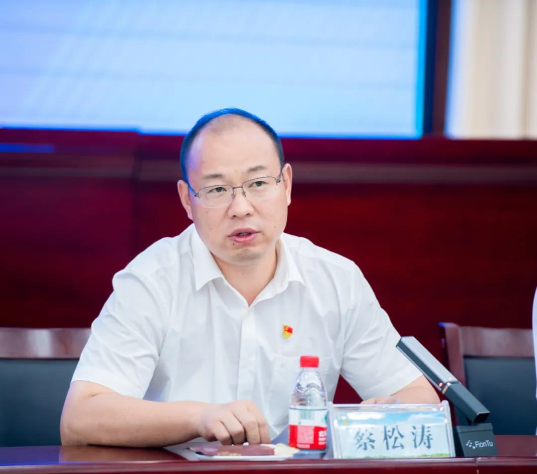 华体平台_华体（中国）一站式服务平台| 兰考县人民政府与蒙牛、华体平台_华体（中国）一站式服务平台达成战略合作 助力河南奶业高质量发展
