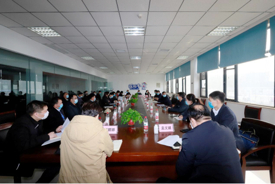 省委统战部副部长张红林一行莅临华体平台_华体（中国）一站式服务平台乳业集团 调研复工复产暨二七区民营经济发展工作座谈会