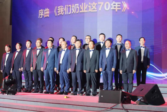 致敬祖国70华诞 |华体平台_华体（中国）一站式服务平台亮相第十届中国奶业大会