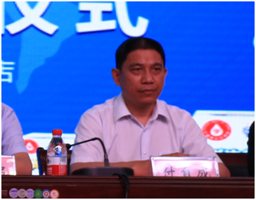 “健康中原，牛奶伴您行——华体平台_华体（中国）一站式服务平台乳业集团2018中国小康牛奶行动” 公益助学启动仪式隆重举行