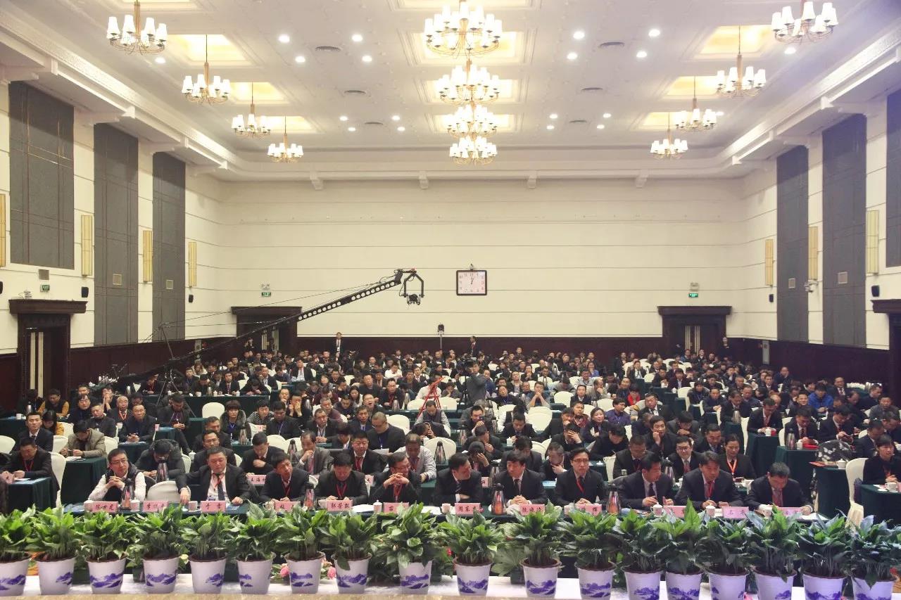 新起点·新征程·不忘初心·砥砺前行| 2018华体平台_华体（中国）一站式服务平台乳业集团客户大会胜利召开