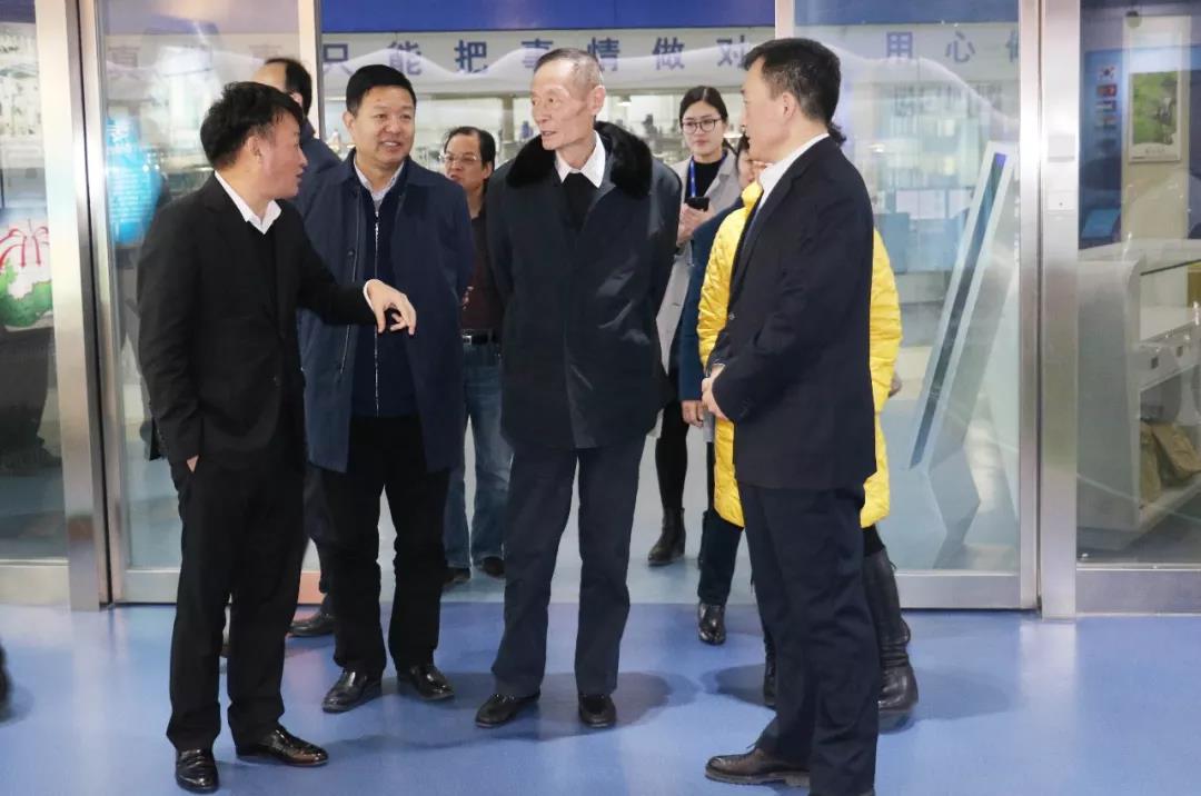 中国奶业协会高鸿宾会长莅临华体平台_华体（中国）一站式服务平台指导工作