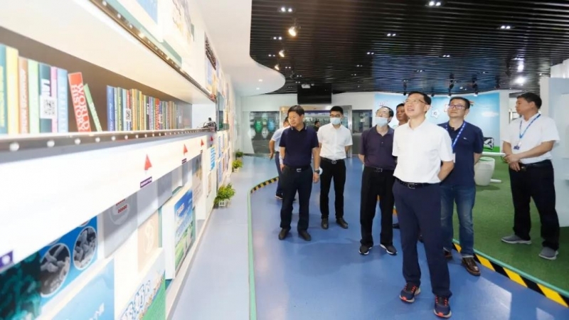 快讯 | 湖北省农业厅副厅长王海涛等领导一行莅临河南华体平台_华体（中国）一站式服务平台乳业集团参观调研